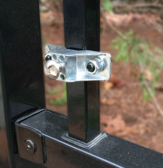 Sign Guardian SG-O | Ornamental Fence Mounts